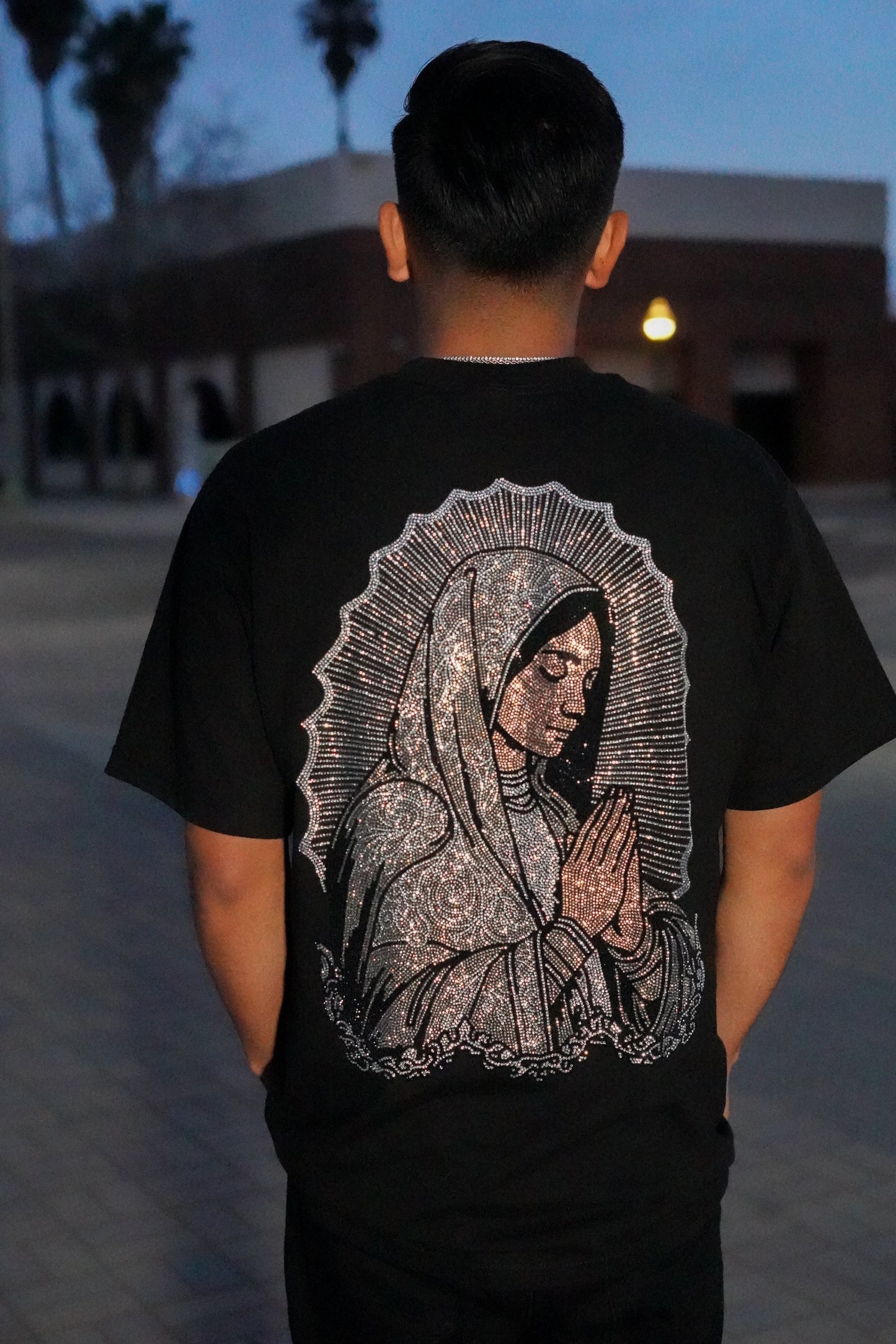GREY VIRGIN MARY RHINESTONE T SHIRT UNI-SEX