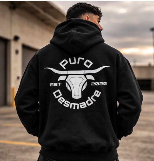 PURO DESMADRE - BLACK & WHITE