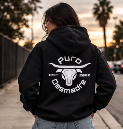 PURO DESMADRE - BLACK & WHITE