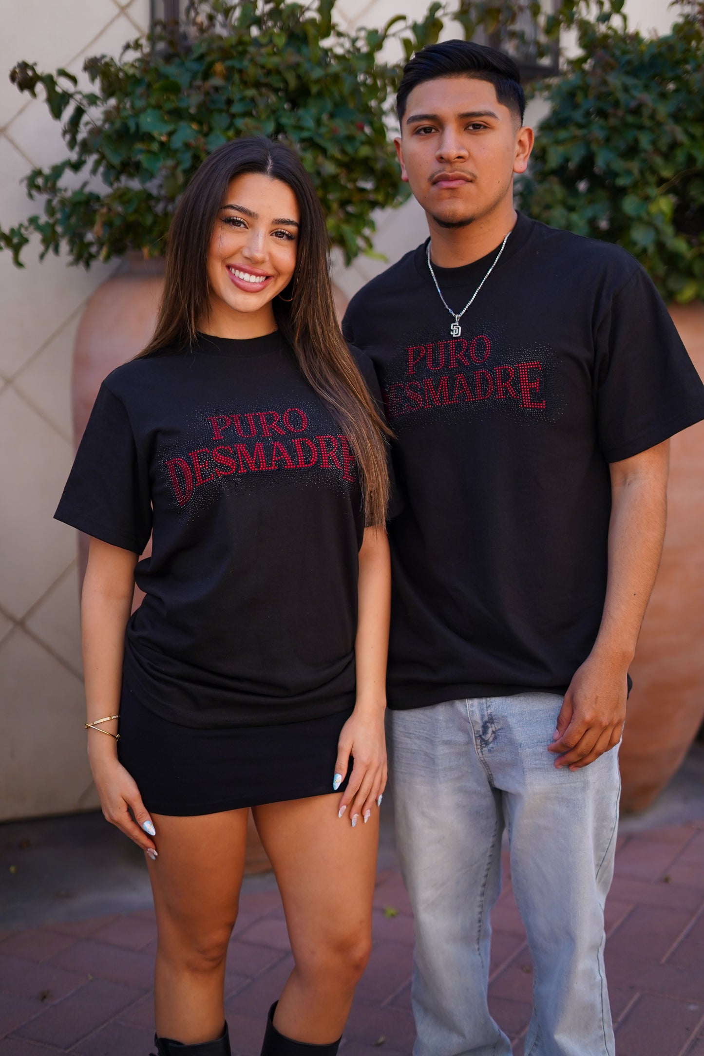 RED & BLACK PURO DESMADRE TEE
